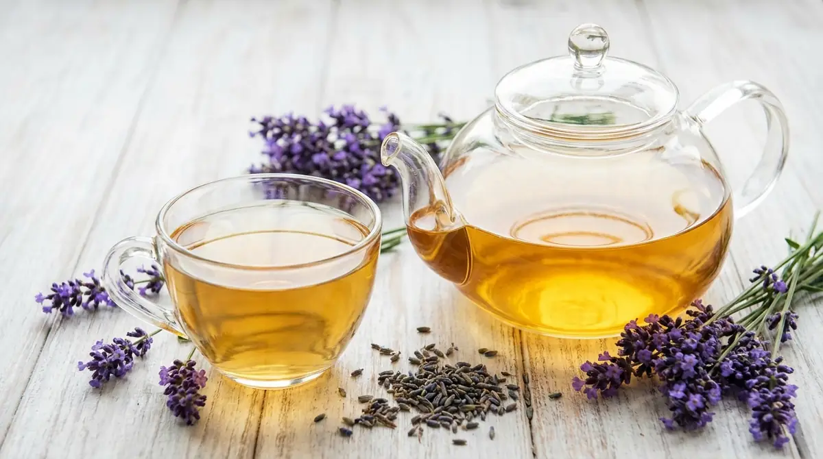 ラベンダーティーとは？味・香り・カフェインの基本情報